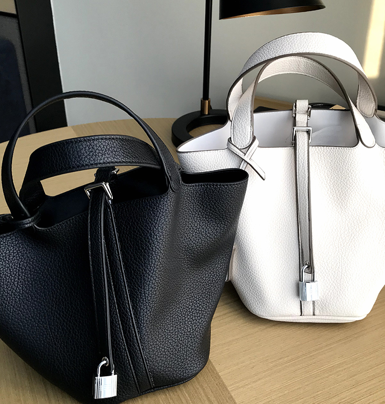 Mid Size Bucket Handbag with lock decoration 軟皮子母袋水桶手提包