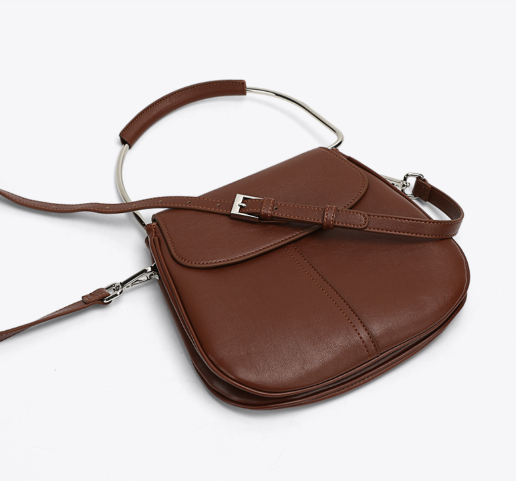 Silver Arc Handle Tote Bag 半弧形手提包配肩帶